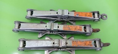 تصویر جک سوسماری پژو ظرفیت ۹۰۰ کیلوگرم 