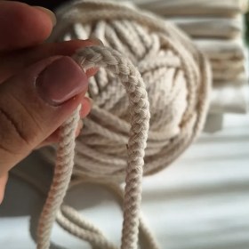 تصویر نخ پنبه ای حصیری ۵ میل 