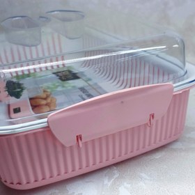 تصویر سبد نان و سبزی و سبزیجات بازن 