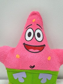 تصویر عروسک پاتریک سایز ۲۵ سانتی‌متر 