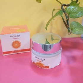 تصویر کرم روشن کننده و آبرسان مدل Vitamin C با حجم 50 میل 