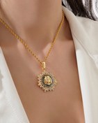 تصویر مدال ورساچ خورشیدی 