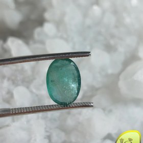 تصویر نگین زمرد کلمبیا 