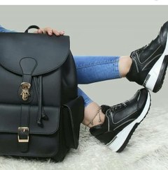 تصویر کوله پشتی چرمی اسپرت مدل قفل 