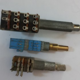 تصویر کلید ولوم رادیو پخش هر عدد ۱۲۵۰۰۰ 