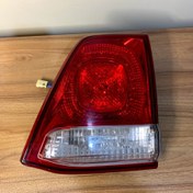 تصویر چراغ خطر عقب تویوتا لندکروز مدل ۲۰۰۹-۲۰۱۰ استوک اصلی 