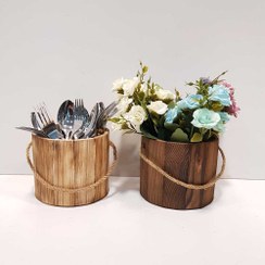 تصویر سطل استوانه چوبی کوچک 