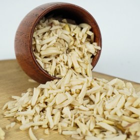 تصویر خلال بادام زمینی 