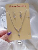 تصویر نیم ست نگین کاری شده 