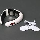 تصویر تنس گردن همراه با پد چسبی باتری خور 