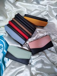 تصویر کیف پول زنانه دخترانه Forever young در پاکتی 