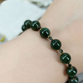 تصویر دستبند یشم‌ 