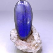 تصویر سنگ لابرادوریت ماداگاسکار سایز بزرگ با تلالو آبی کمیاب 