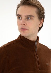 تصویر سویشرت قهوه ای مردانه یو اس پولو اسن 