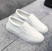 تصویر کفش ونس زنانه چرم لژدار رنگ سفید و مشکی 