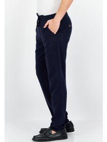 تصویر شلوار مردانه با فیت معمولی و رنگ سرمه‌ای برند Guess Men Regular Fit Solid Pant, Navy