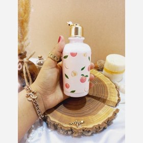 تصویر لوسیون بدن هلویی 