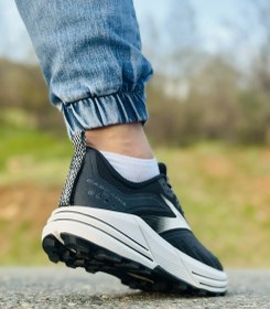 تصویر کتانی بروکس مدل Cascadia 16 سایز ۴۰ تا ۴۵ با جنس گورتکس 