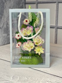 تصویر باکس گل مصنوعی مینیمال 