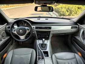تصویر بی ام و E90 325I 2006 