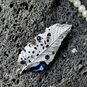 تصویر کد A-217 | گل سینه برگ نقره ای 