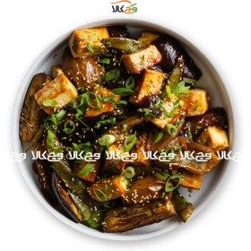 تصویر مواد اولیه خوراک توفو کنجدی و بادمجان رشته‌ای 