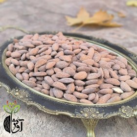 تصویر مغز بادام درختی تنوری درشت 