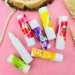 تصویر بالم لب میوه ای بی رنگ 