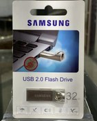 تصویر فلش مموری ۳۲ گیگابایت سامسونگ USB 2.0 – سرعت مناسب برای انتقال داده‌ها و ذخیره‌سازی Samsung 32GB USB Flash Drive 2.0 – Adequate Speed for Data Transfer and Storage