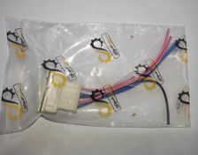 تصویر سوکت ۵ فیش چراغ جلو سایپا مناسب پراید ۱۳۱ و ۱۳۲ و ساینا و تیبا 