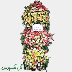 تصویر تاج گل نمایشگاهی سه طبقه نیکی کد ۰۳۲ 