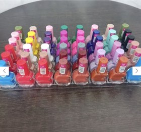 تصویر لاک ناخن طرح اپل 