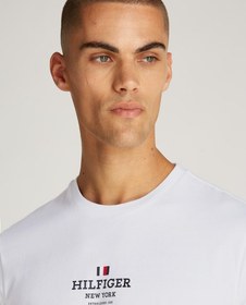 تصویر تی‌شرت گردن گرد با لوگو برند Tommy Hilfiger Logo Crew Neck T-Shirt