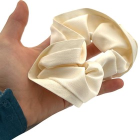 تصویر کش پارچه ای ساتن لبه دوزی 