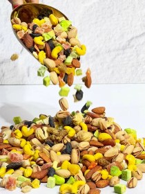 تصویر آجیل و مخلوط میوه استوایی 