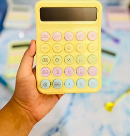 تصویر ماشین حساب - زرد 