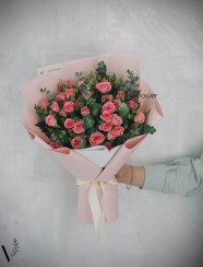 تصویر دسته گل رز مینی صورتی 