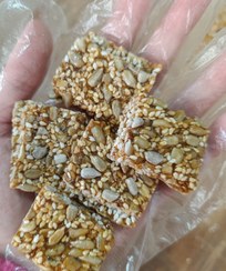 تصویر سوهان عسلی تخمه آفتابگردان 