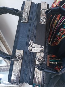 تصویر کیف زنانه دوشی صندوقی ZARA 