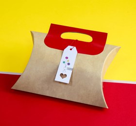 تصویر تگ هدیه 