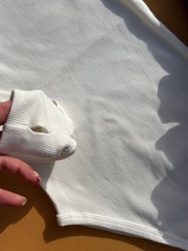 تصویر بادی یقه اسکی ( فینگردار) زنانه کد 1031 - خردلی بادی یقه اسکی ( فینگردار) زنانه کد 1031