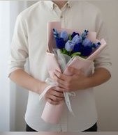 تصویر دسته گل لاله پیپ پاک کن 