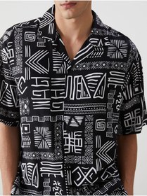 تصویر Regular Fit Kısa Kollu Desenli Viskon Erkek Gömlek 