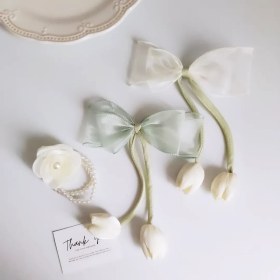 تصویر کش مرواریدی گلدار 