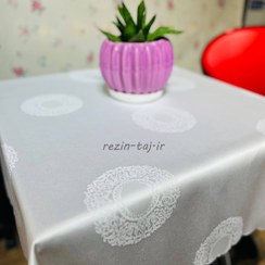 تصویر رومیزی 12 نفره 150×320 سانتی‌ متری طرح رمانس – رزین تاژ 