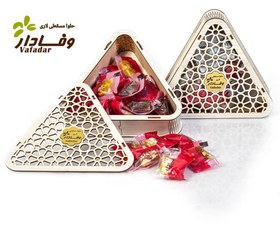 تصویر حلوا چوبی مثلثی 