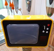 تصویر تلویزیون شهاب پلاستیکی قدیمی / تلویزیون قدیمی دکوری / تلویزیون پلاستیکی شهاب قدیمی / تلویزیون نوستولاژی / تلویزیون دکوری / ماکت تلویزیون 