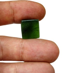 تصویر نگین یشم زغالدار اصیل ومعدنی J5 