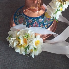 تصویر گل ارایی تاج و دستبند عروس 