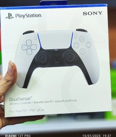 تصویر دسته اصلی پلستیشن 5 - سفید و مشکی PlayStation 5 controller